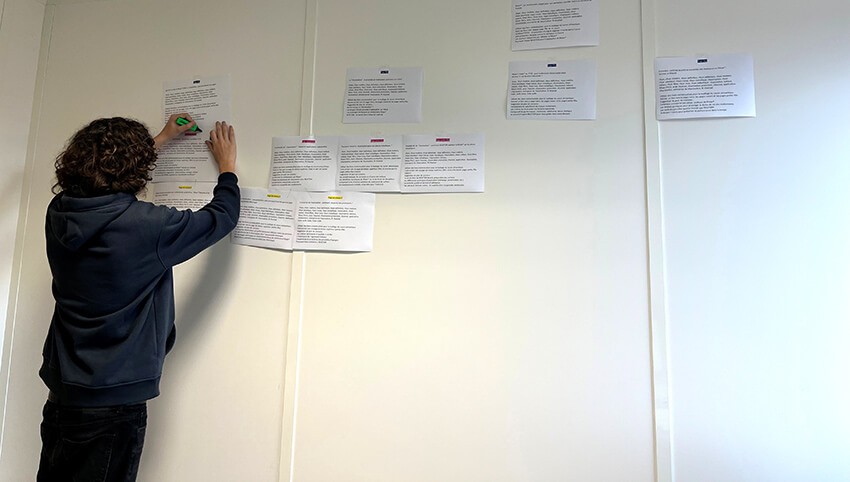 Jules &agrave; la com